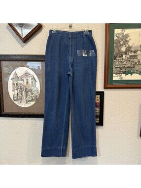Vintage 80s Women’s Levis 544 Relaxed High Waisted Jeans 1981 Made In USA 28x31